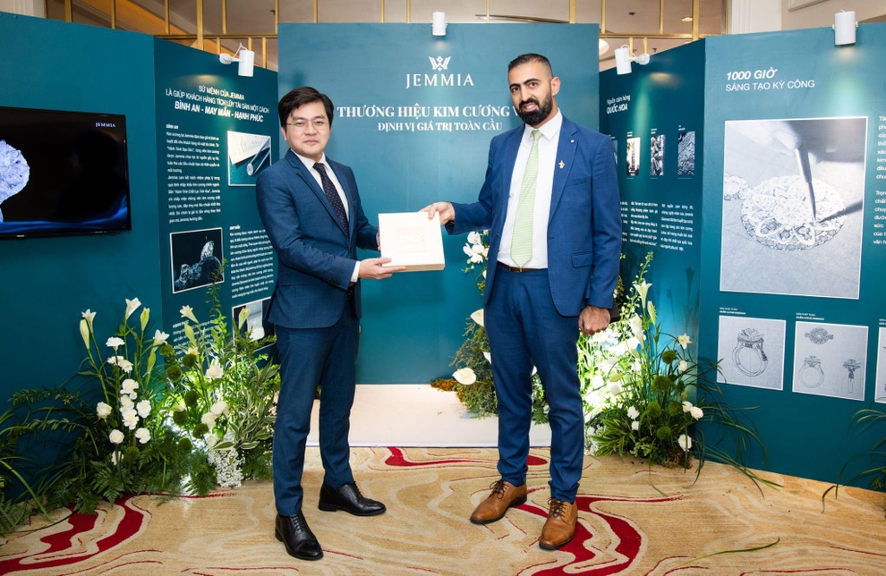 Doanh nhân Ahmed Bin Sulayem đến Việt Nam thăm Jemmia Diamond - 3